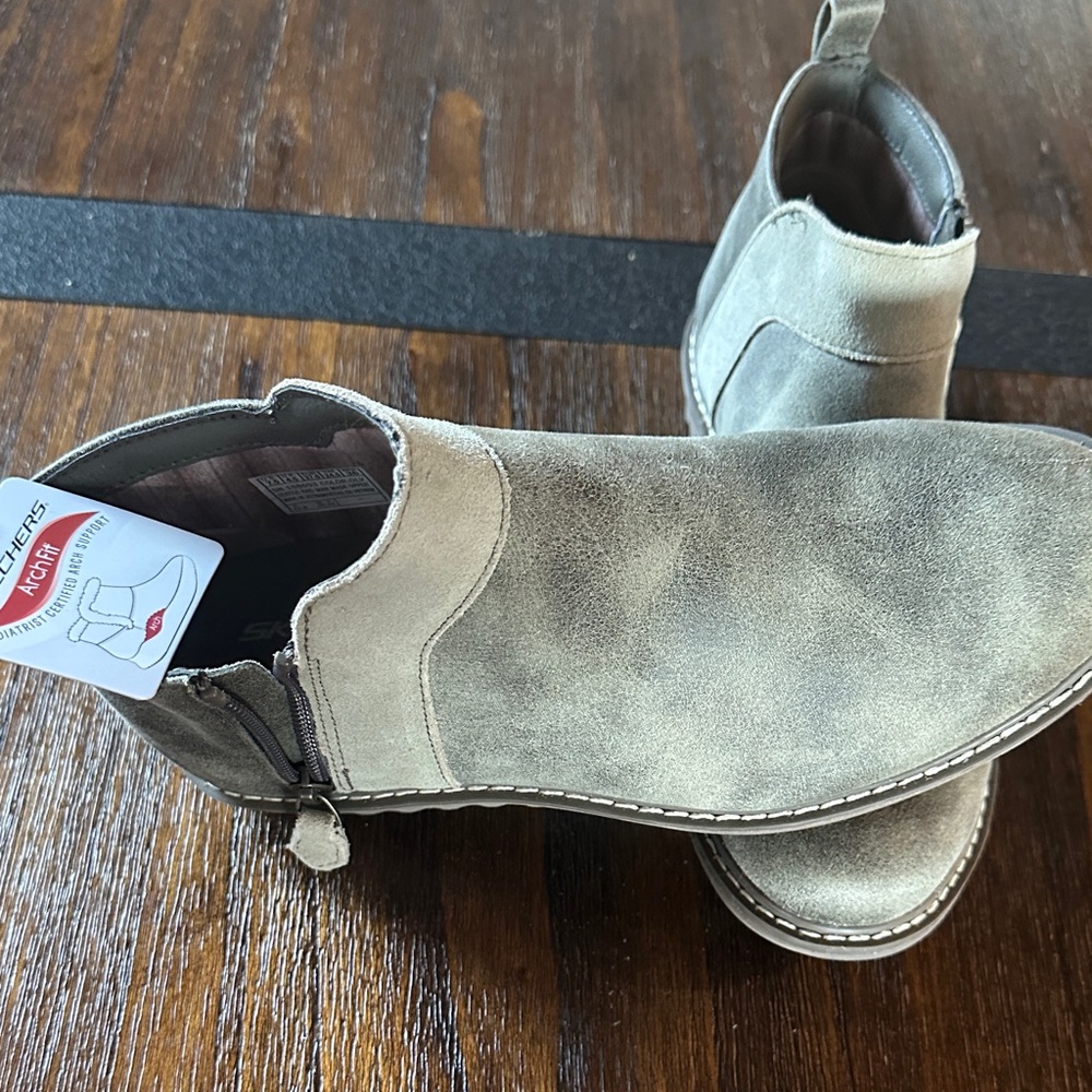Skechers Tan Ankle Boots
